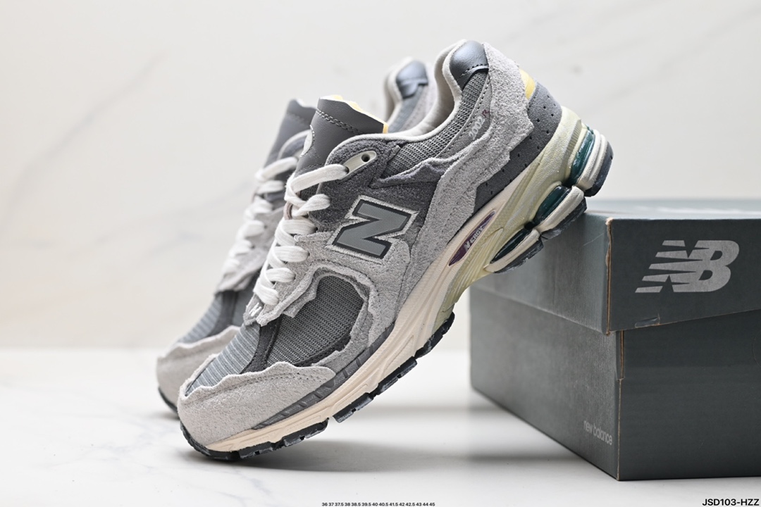 New Balance 2002R 复古单品 热门复古鞋型New Balance 2002R ML2002RC