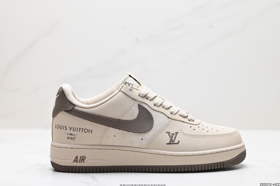 Air Jordan Force 1 Scarpe Air Jordan Replcia a buon mercato
 Top bassi