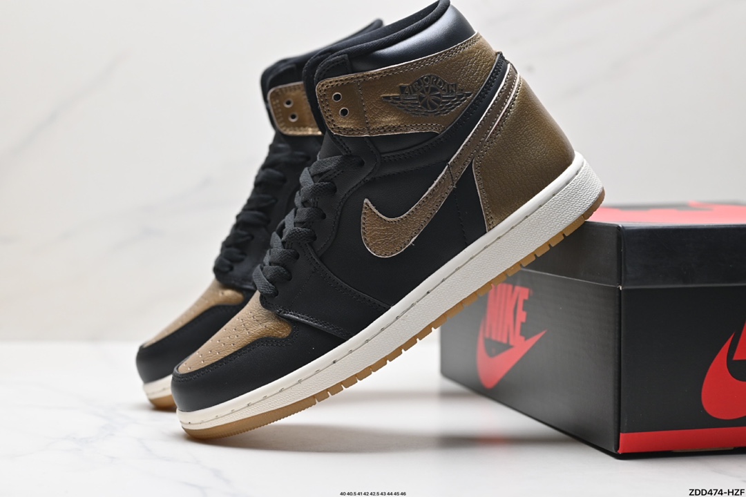 耐克Nike Air Jordan 1 Retro High OG”Black/White“AJ1代迈克尔·乔丹高帮经典复古百搭休闲文化运动篮球鞋 DJ5485-071