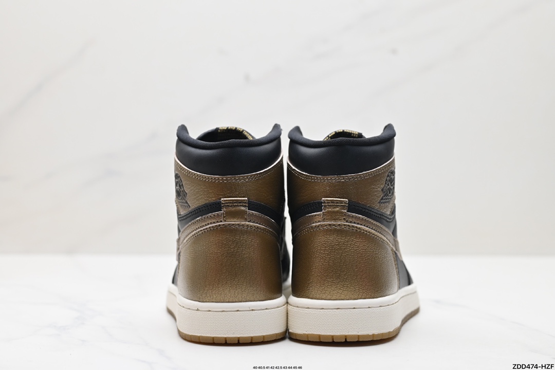 耐克Nike Air Jordan 1 Retro High OG”Black/White“AJ1代迈克尔·乔丹高帮经典复古百搭休闲文化运动篮球鞋 DJ5485-071