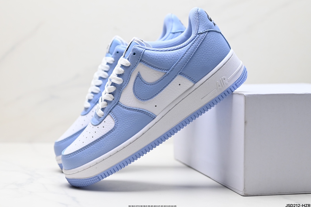 NIKE AIR FORCE 1 ‘07 Cl1173-400