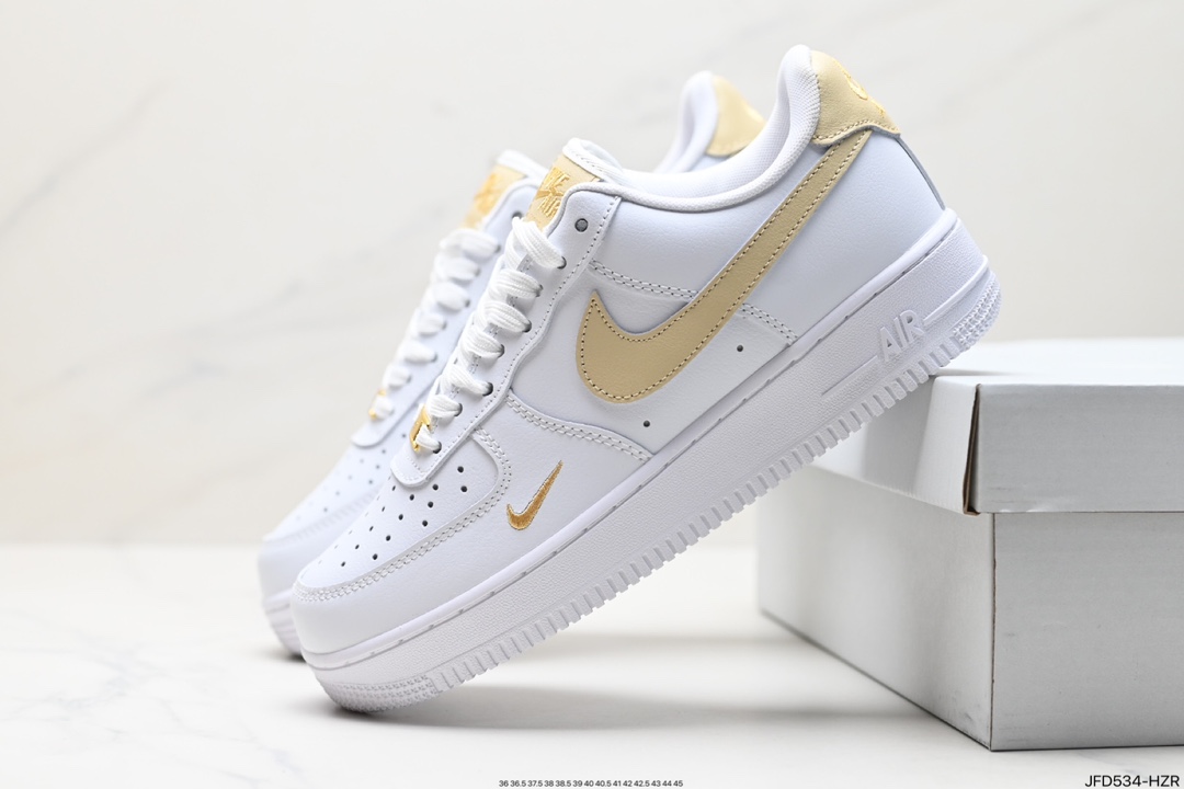 Nike Air Force 1 Low 07 CZ0270-105