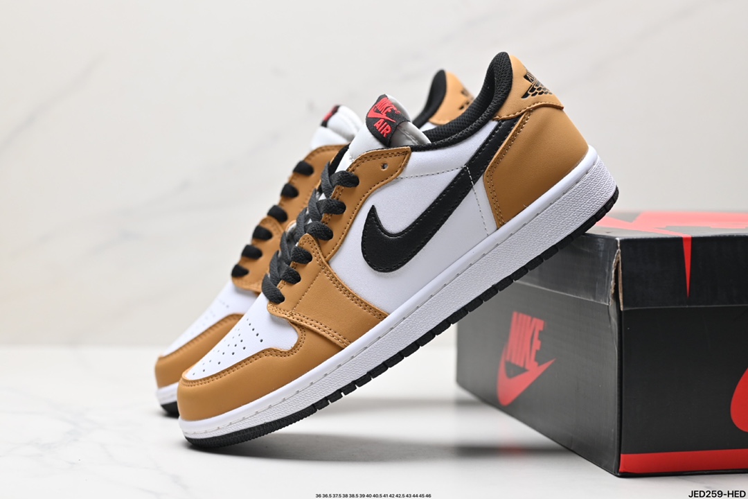 Nike Air Jordan 1 Low AJ1乔1低帮休闲板鞋 CZ0790-107