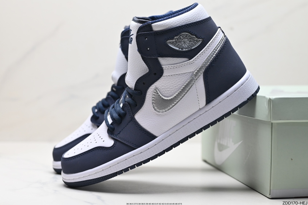 耐克Nike AIR JORDAN 1 RETRO HIGH OG “AJ1代迈克尔·乔丹高帮经典复古百搭休闲文化运动篮球鞋 555088-701