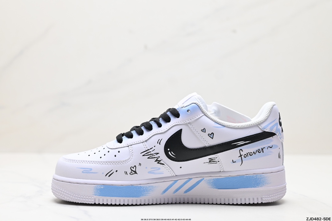 NIKE AIR FORCE 1‘07 LV8 CW2288-111