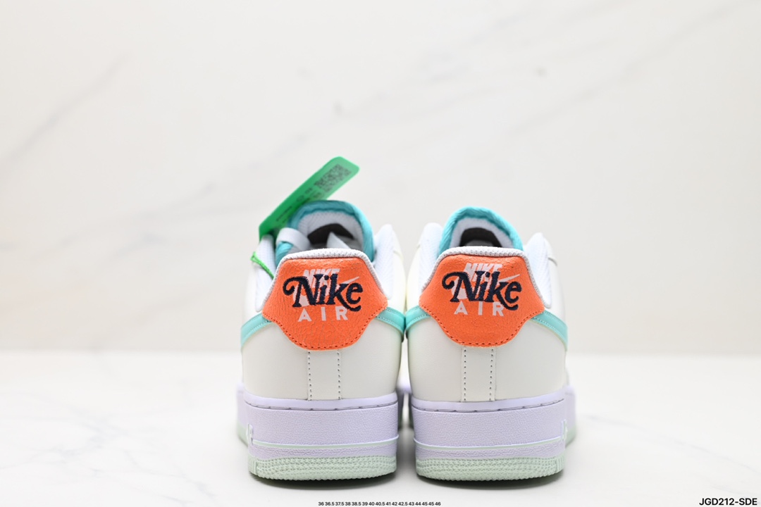 NIKE AIR FORCE 1‘07 HM8728-131