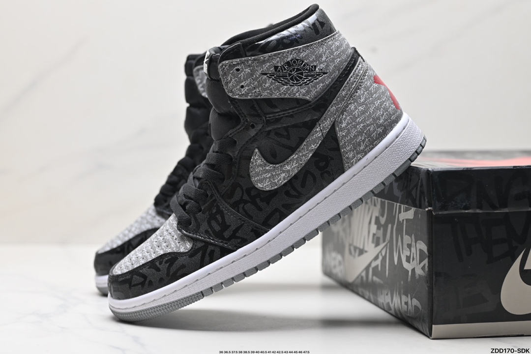 耐克Nike AIR JORDAN 1 RETRO HIGH OG “AJ1代迈克尔·乔丹高帮篮球鞋 DD9335-641