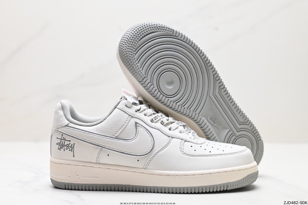 NIKE AIR FORCE 1‘07 Stussy UN1815-802