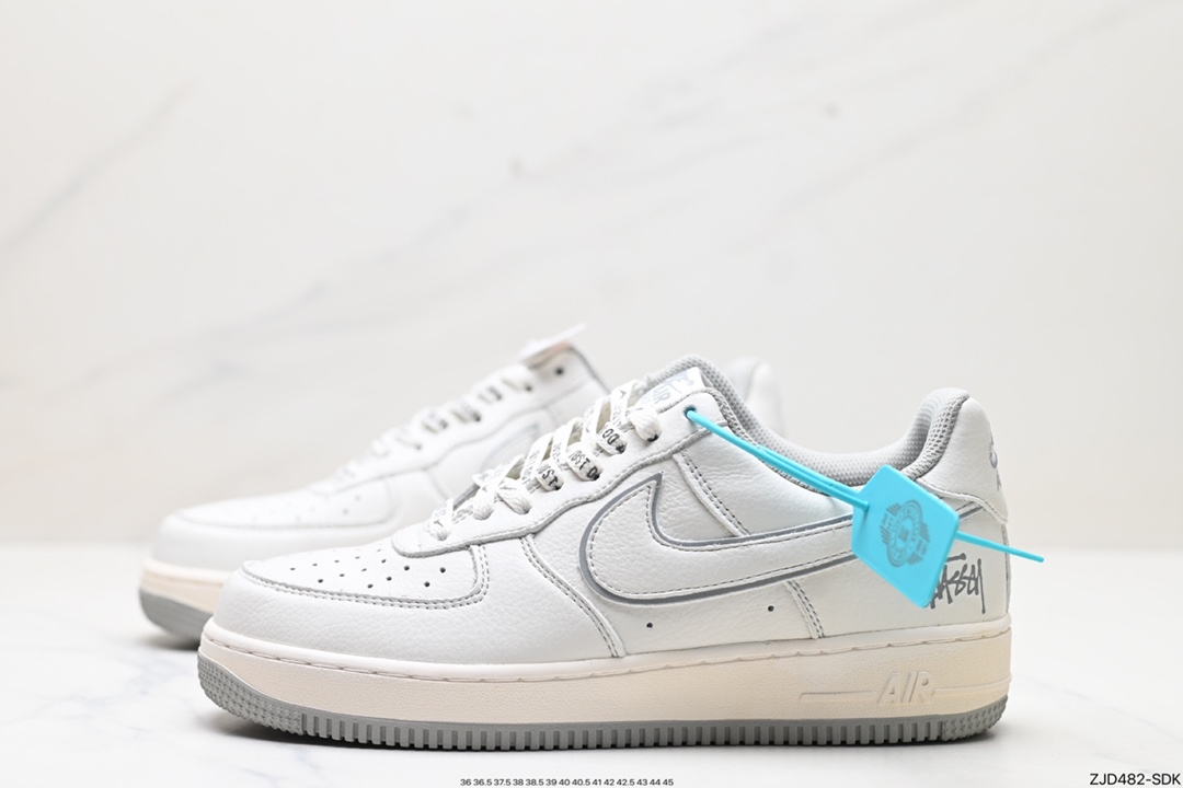 NIKE AIR FORCE 1‘07 Stussy UN1815-802