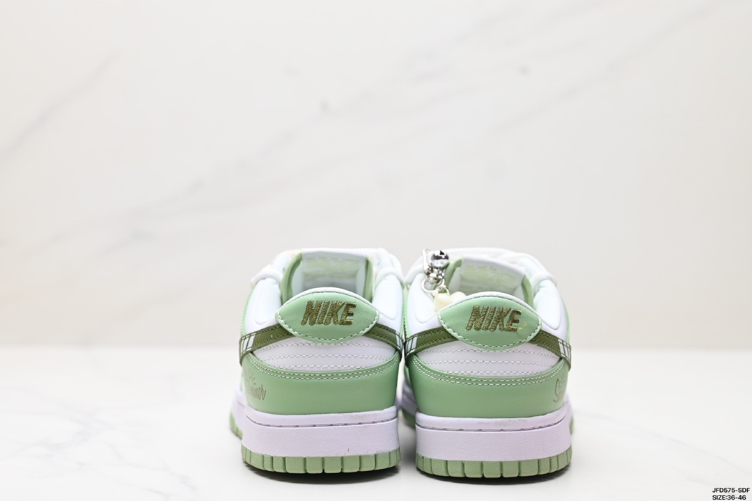 耐克NIKE DUNK LOW 扣篮系列 复古低帮休闲运动滑板板鞋 DV0831-105