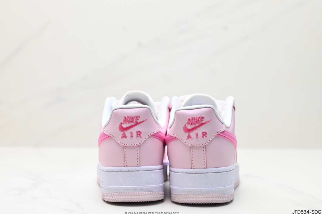 Nike AIR FORCE 1'07 LX HM3696-661