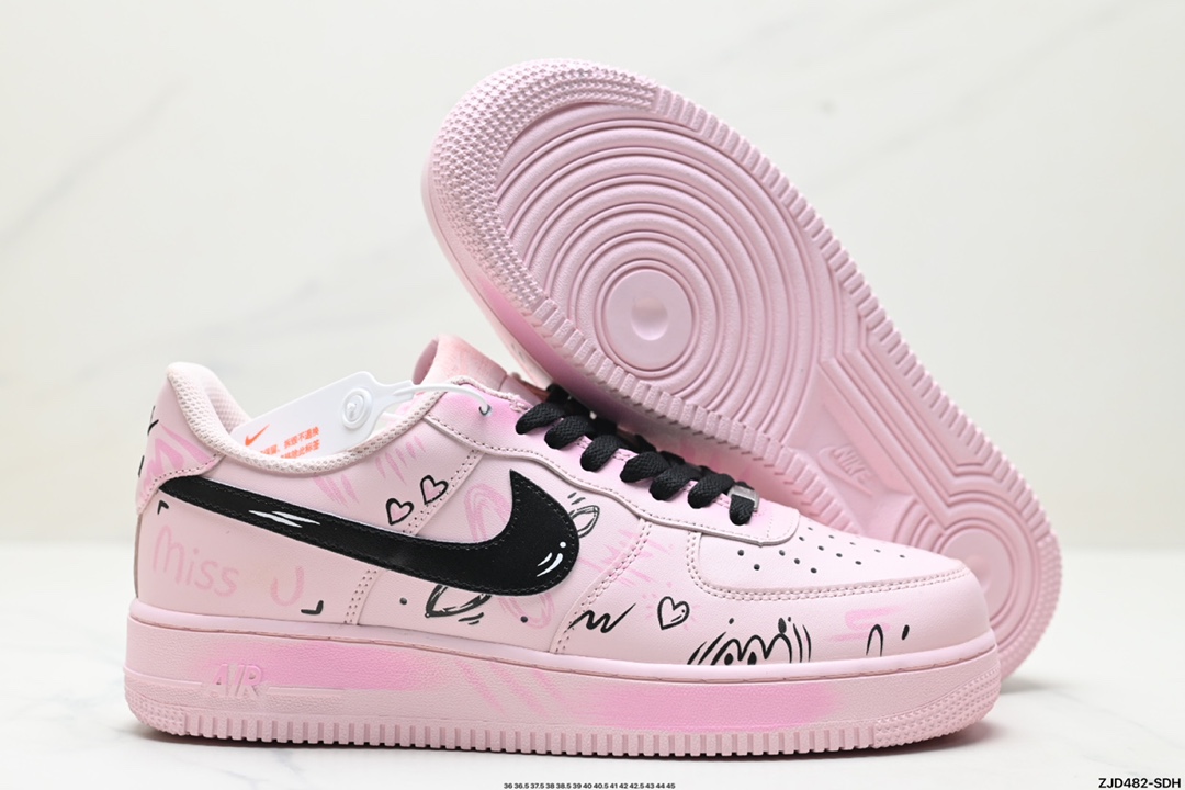 NIKE AIR FORCE 1‘07 LV8 CW2288-111