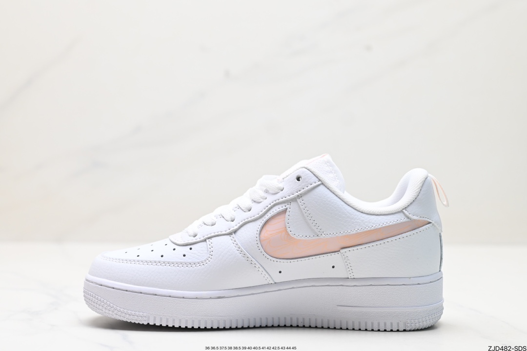 NIKE AIR FORCE 1‘07 LV8 FB8971-700