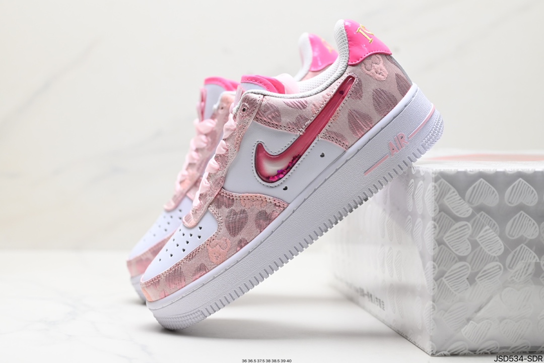 Nike WMNS AIR FORCE 1'07 QS DH2920-111