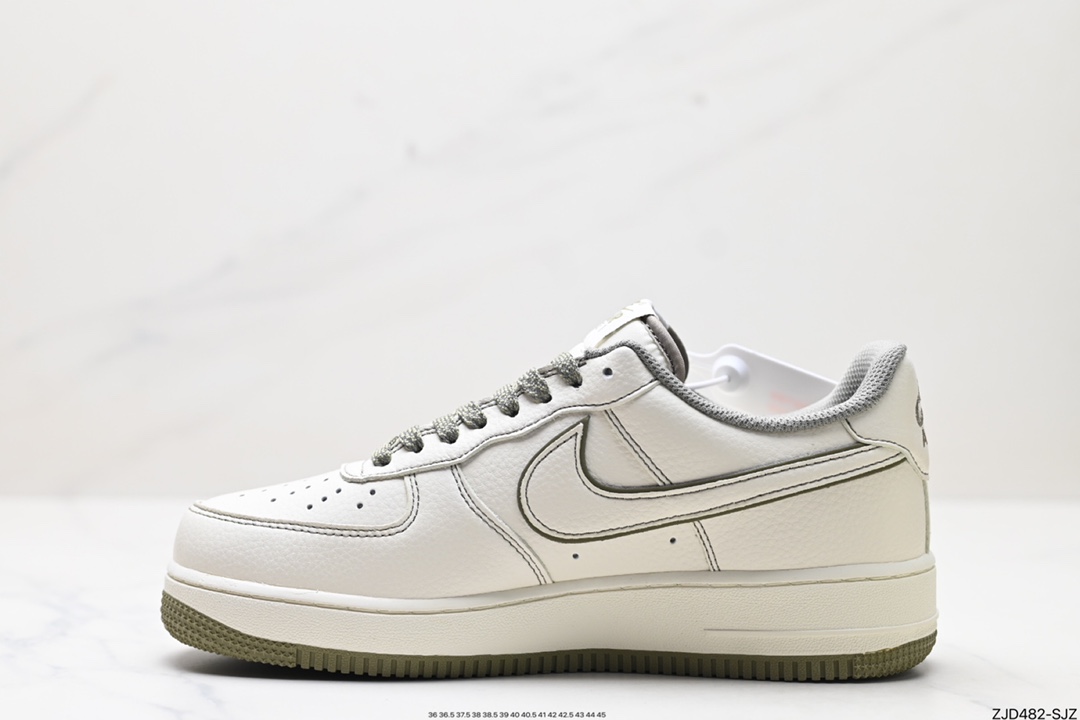 NIKE AIR FORCE 1‘07 LV8 UN1635-777