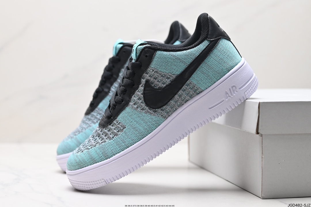 NIKE AIR FORCE 1‘07 CI0051-600