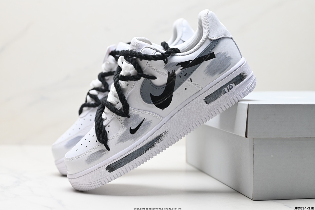 NIKE AIR FORCE 1‘07 DD8959-100