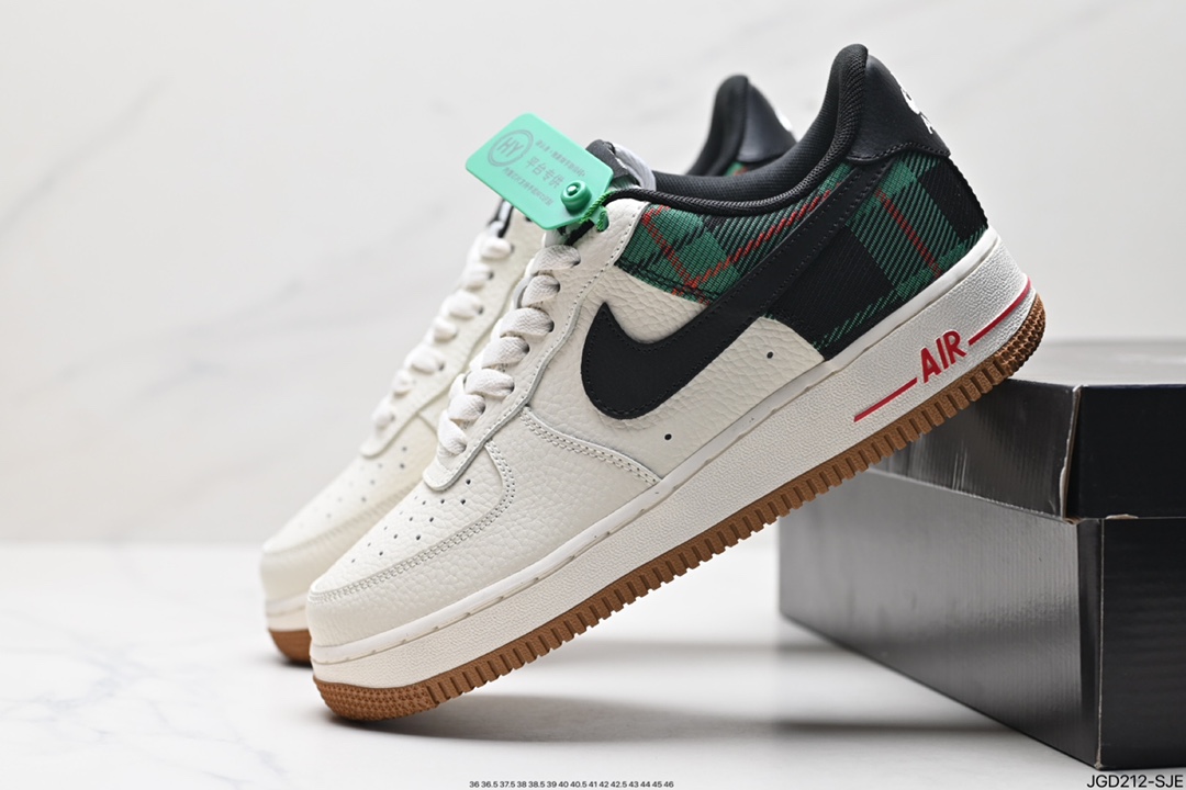 NIKE AIR FORCE 1‘07 DV0791-100