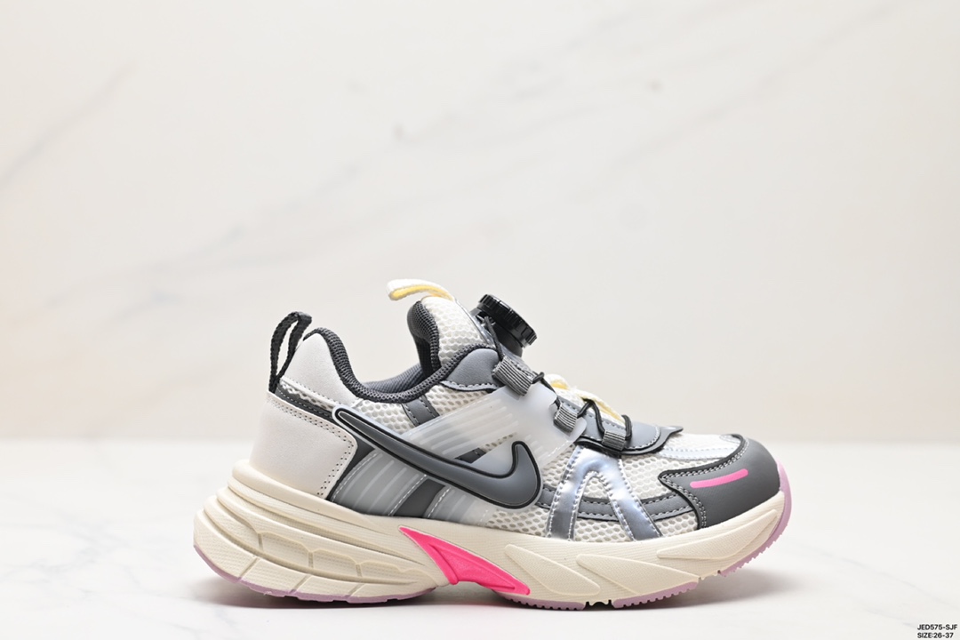 童鞋耐克Nike Wmns V2K Runtekk Low”White Grey Pink”复古运动慢跑鞋