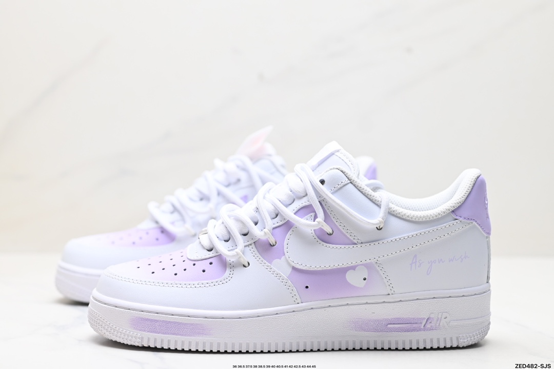 NIKE AIR FORCE 1‘07 LV8 ZH0316-028