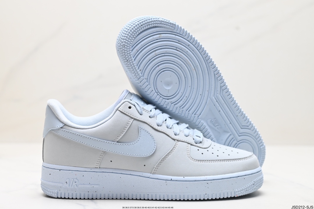 NIKE AIR FORCE 1'07 LV8 DZ4514-001