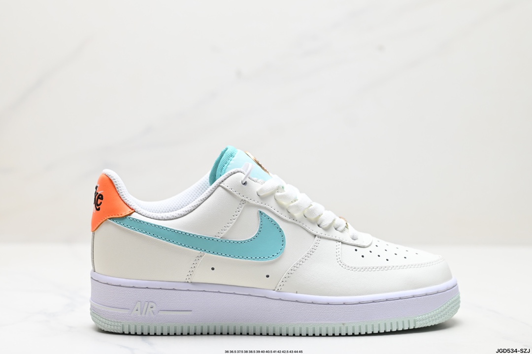 NIKE AIR FORCE 1‘07 HM3728-131