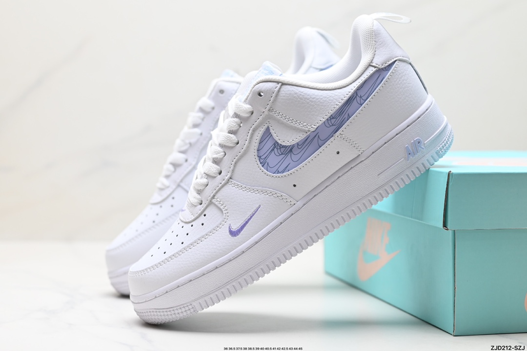 NIKE AIR FORCE 1‘07 LV8 FB8971-800