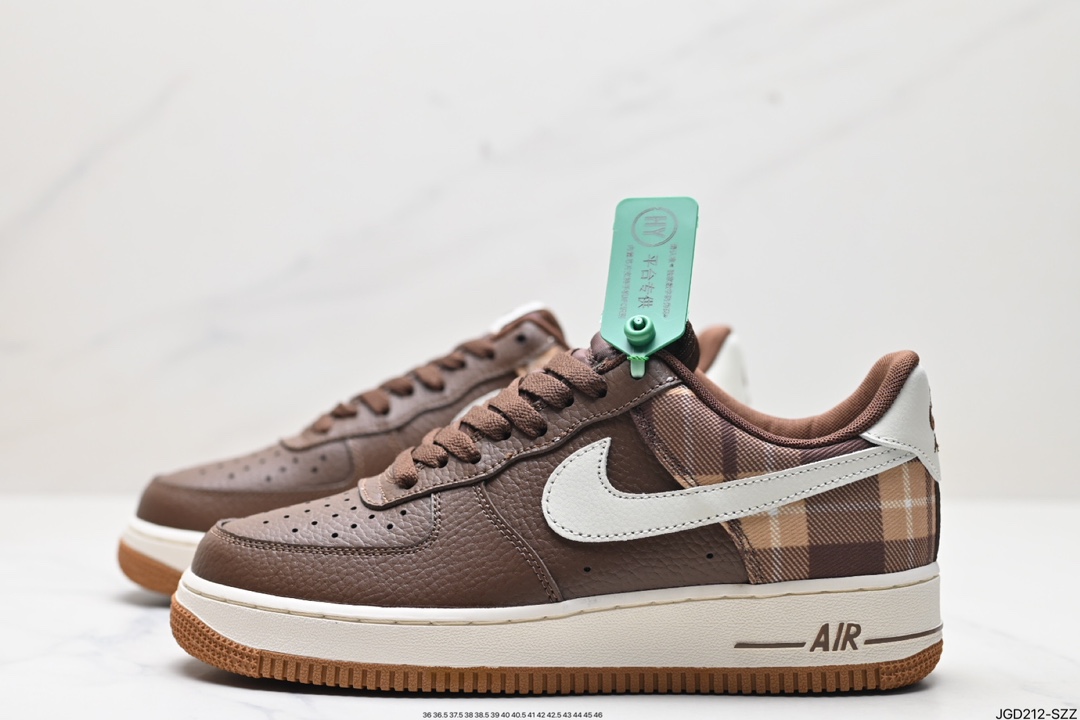 NIKE AIR FORCE 1‘07 LX DV0791-200