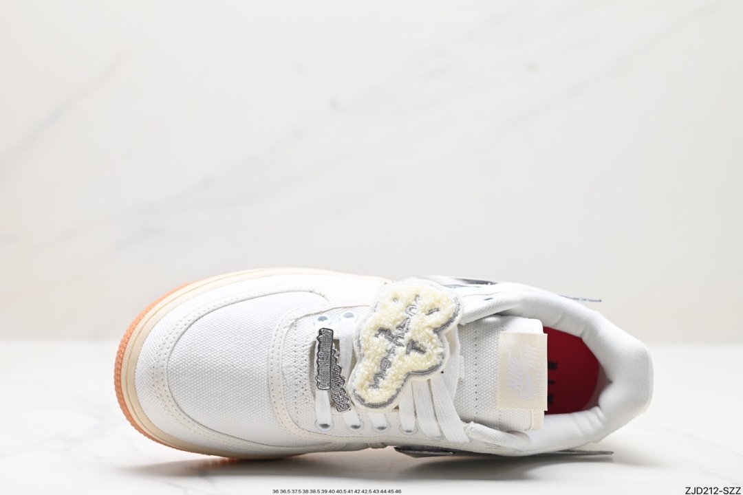 Travis Scott X Nike Air Force 1 Low ”ravis Scott White”空军一号低帮经典百搭休闲运动板鞋“帆布白镭射替换钩子” AQ4211-101