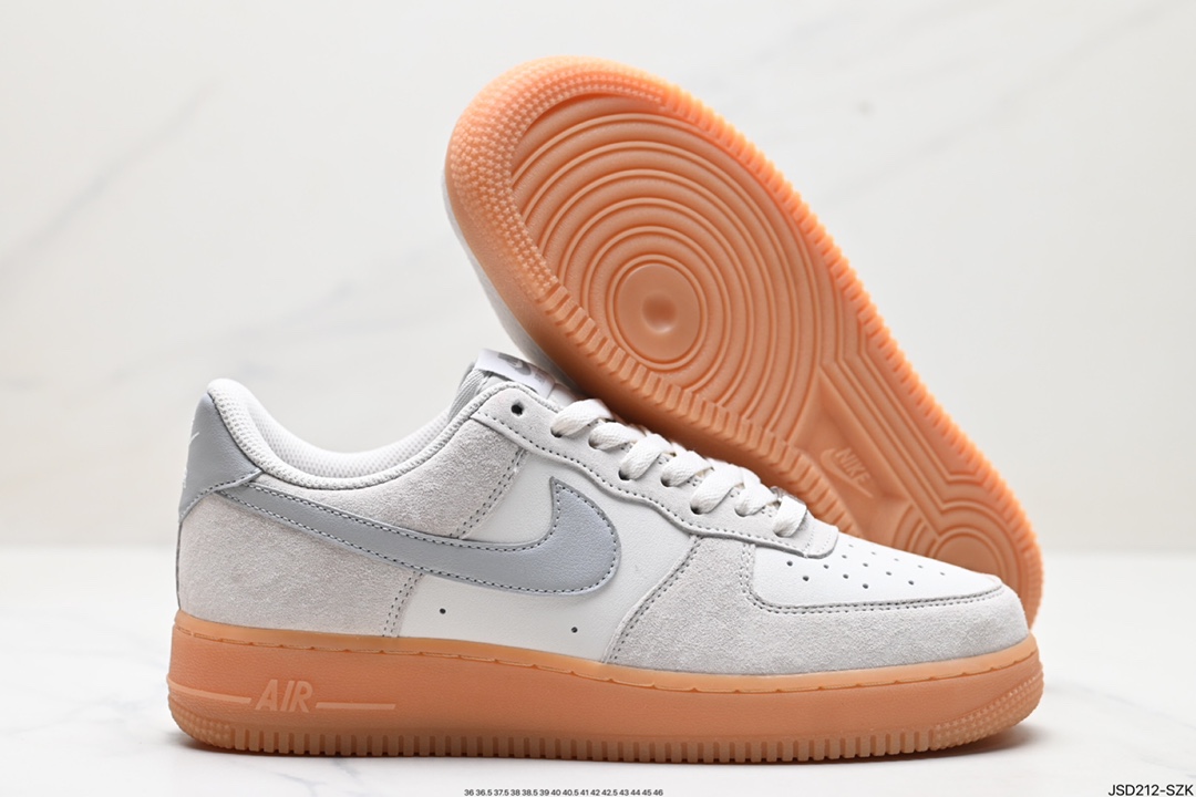 NIKE AIR FORCE 1‘07 LV8 FQ8714-002