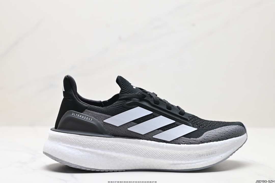 阿迪达斯Adidas Ultraboost 5X 耐磨缓震休闲运动跑鞋 IH3111