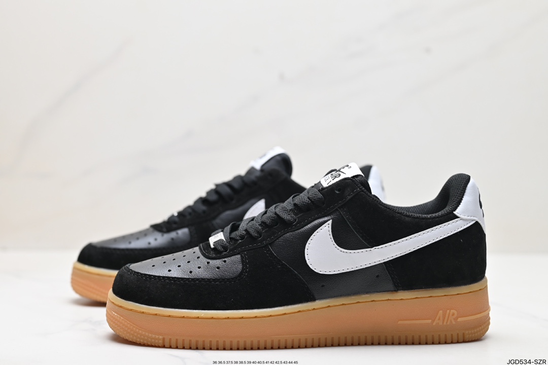 NIKE AIR FORCE 1‘07 LV8 FQ8714-004