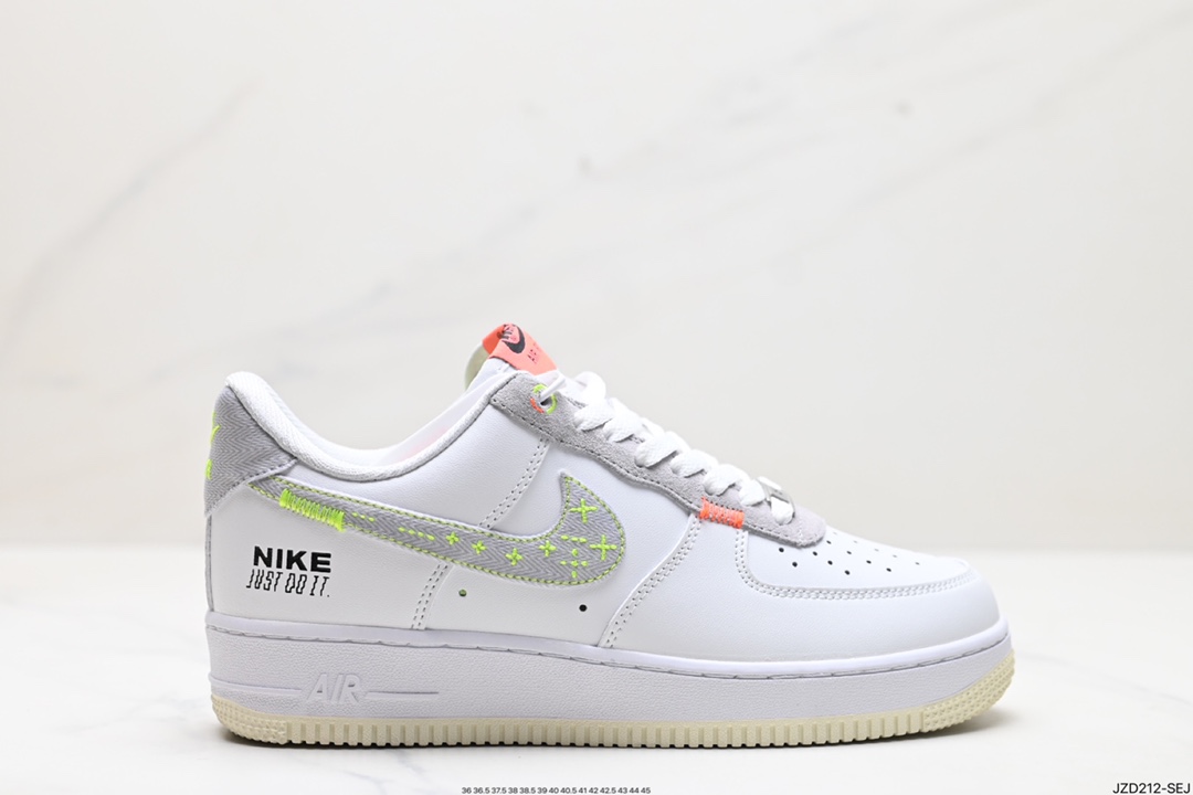 耐克Nike AIR FORCE 1‘07 空军一号低帮百搭休闲运动板鞋 FB1853-111