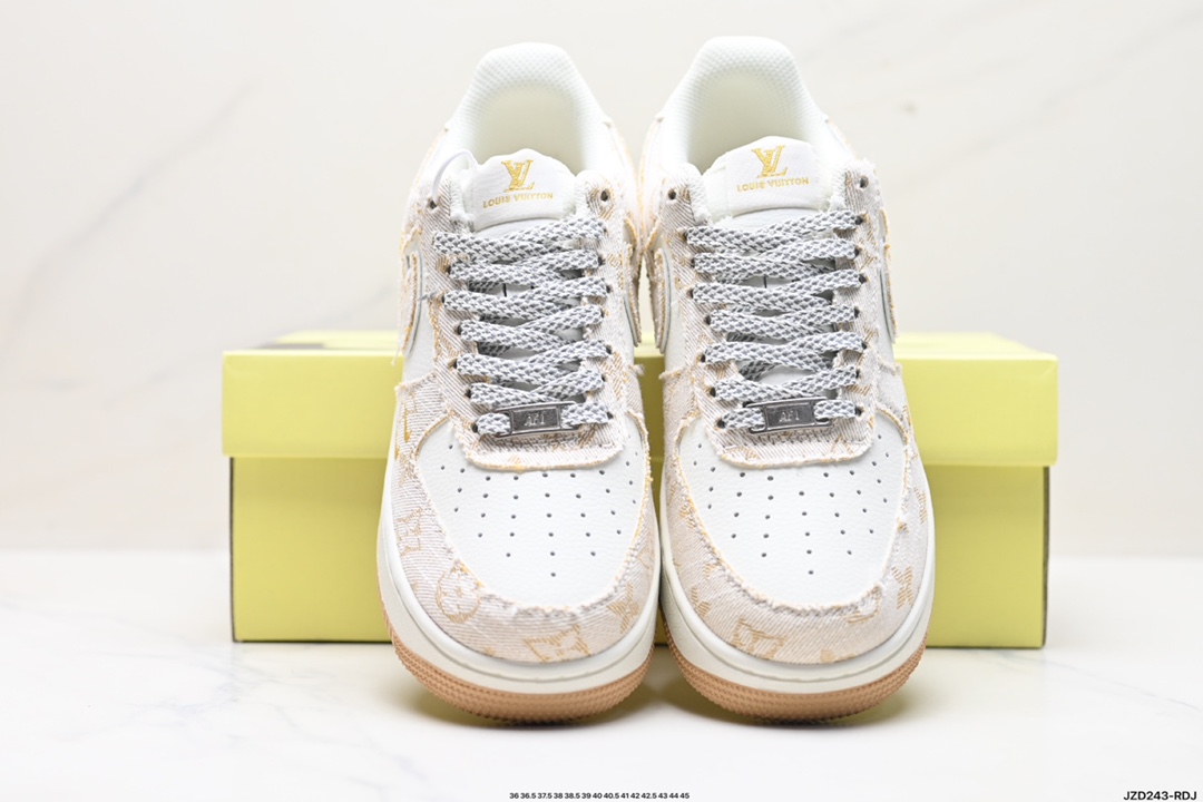 耐克Nike AIR FORCE 1‘07 空军一号低帮百搭休闲运动板鞋 SJ2088-001