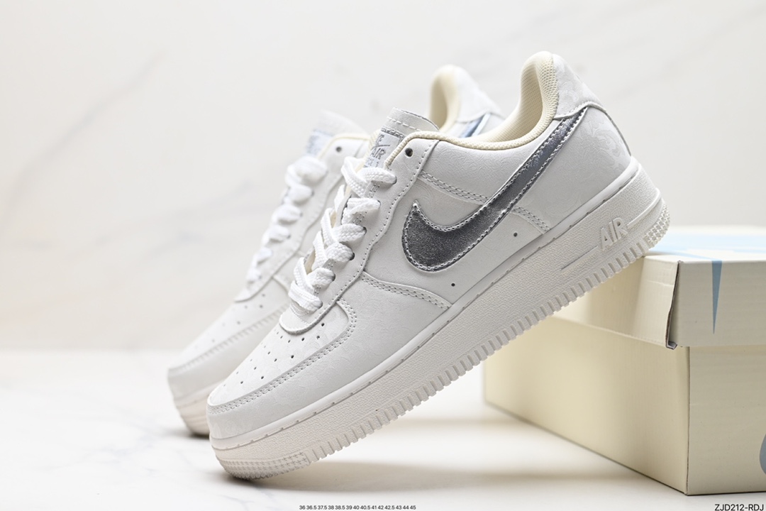 NIKE AIR FORCE 1‘07 VIRGIL AF2406-110