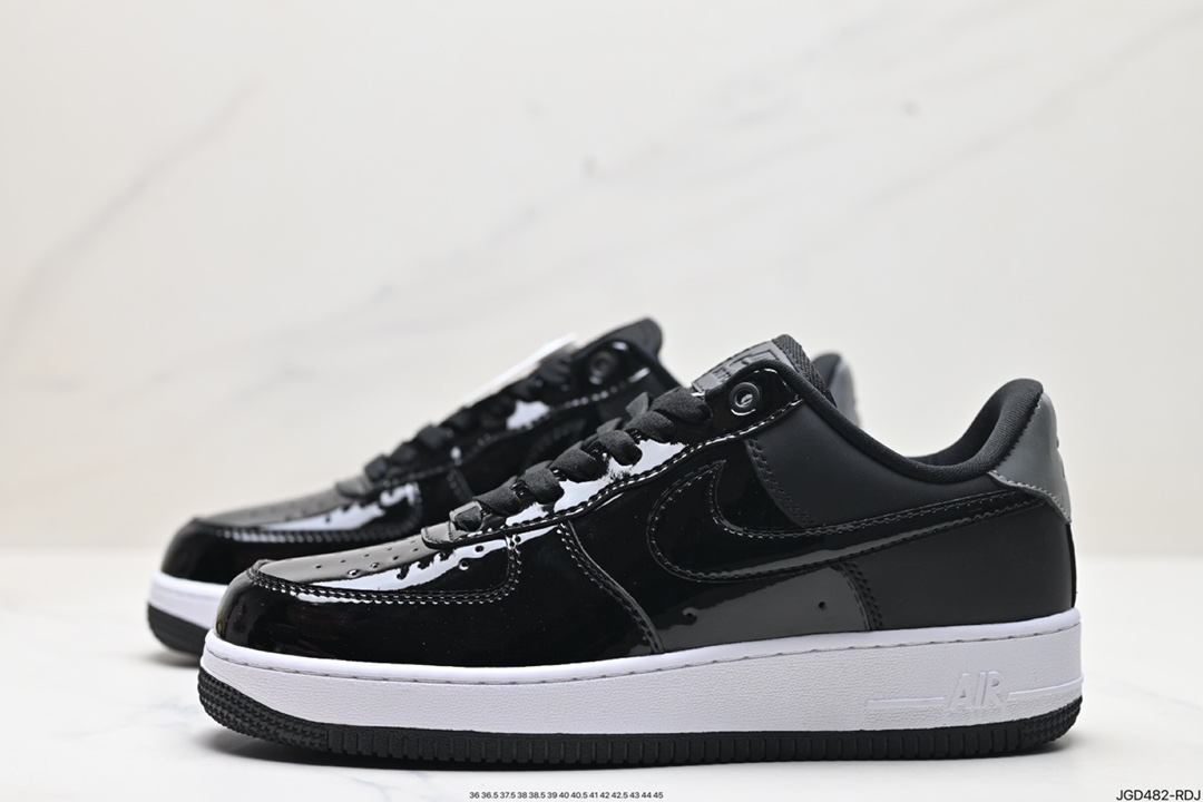 NIKE AIR FORCE 1‘07 AH6827-001