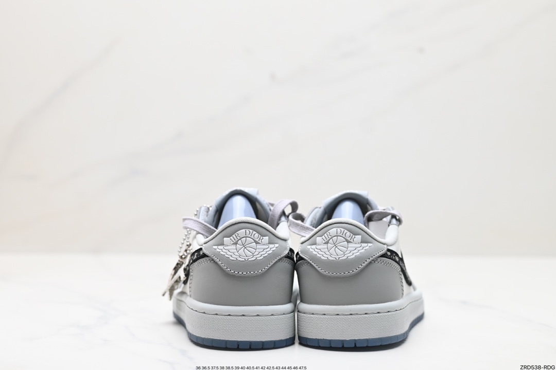 x Nike Jordan Air Jordan 1 Low OG 皮革 明星同款 3SN268ZDD