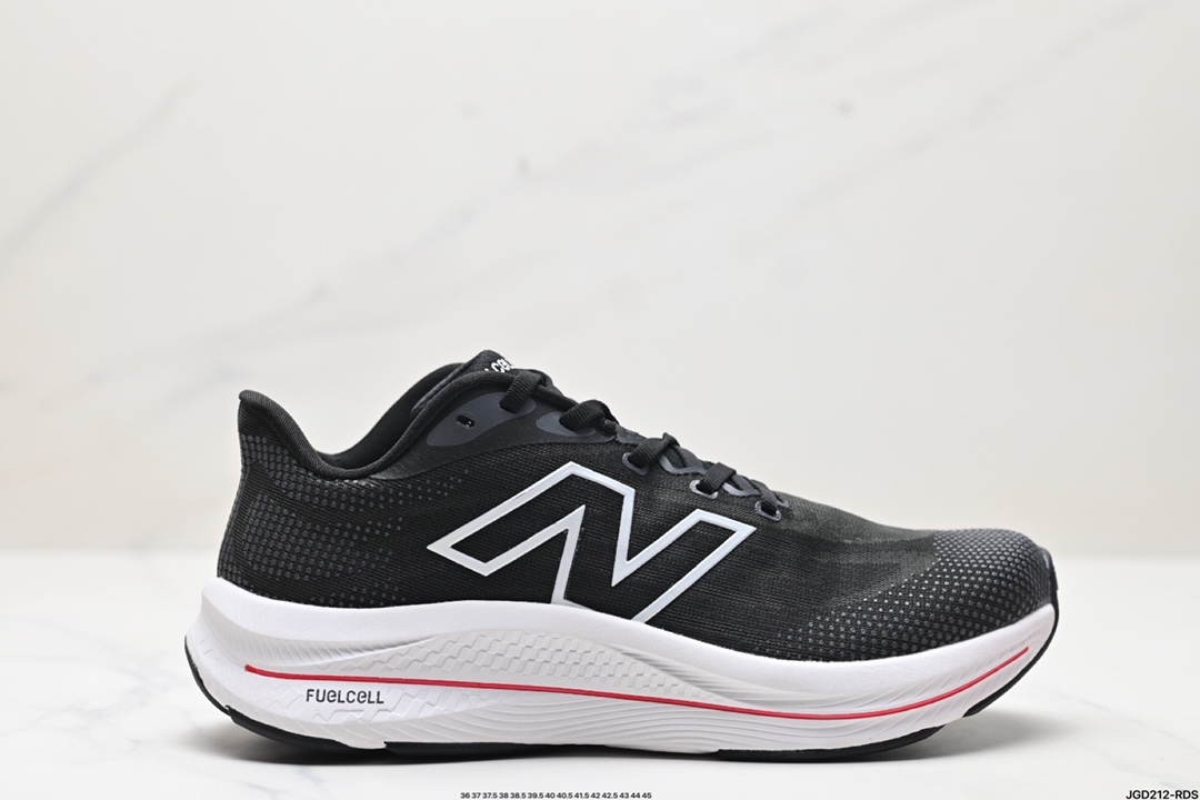 New Balance NB FuelCell 跑步鞋 FuelCell SuperComp Trainer采用FuelCell中底 WWWKELB1