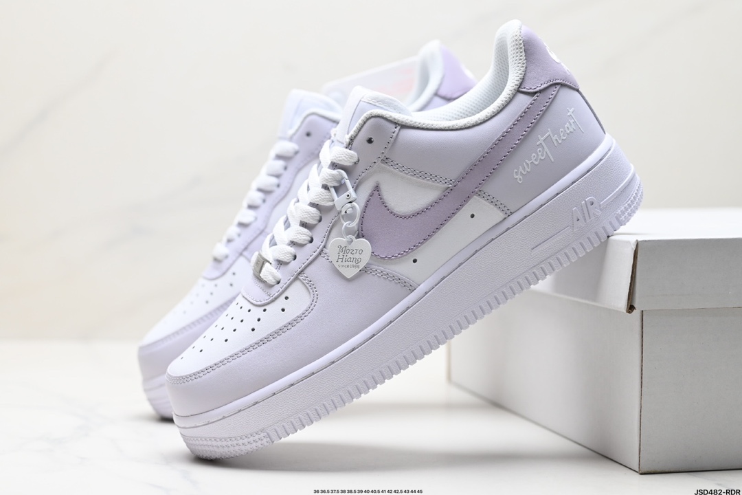 NIKE AIR FORCE 1‘07  DY8839-004