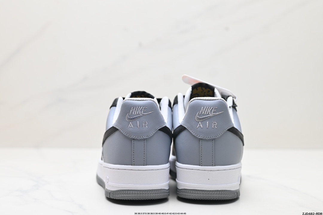 NIKE AIR FORCE 1‘07  FB7162-081