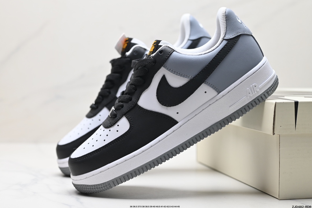 NIKE AIR FORCE 1‘07  FB7162-081