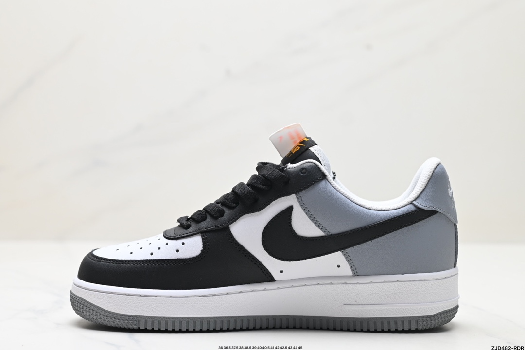 NIKE AIR FORCE 1‘07  FB7162-081