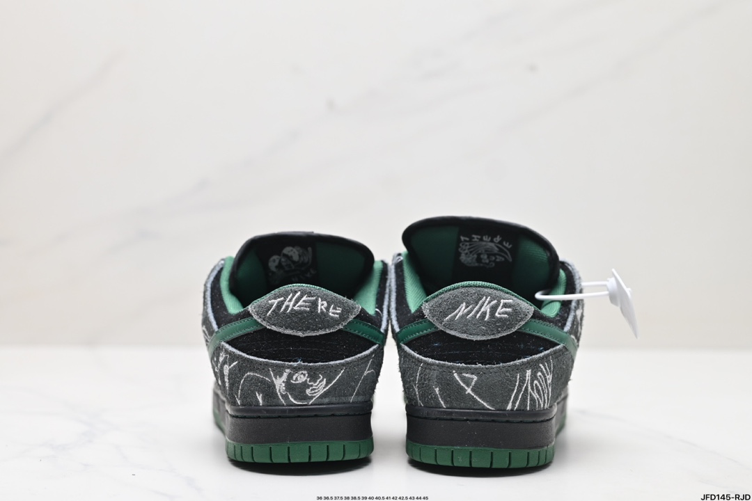 耐克Nike SB Dunk Low Retro 扣篮系列 复古低帮休闲运动滑板板鞋   HF7743-001