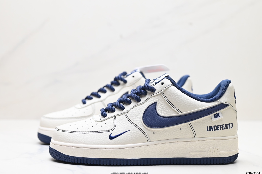 NIKE AIR FORCE 1‘07 LV8  UT2023-205