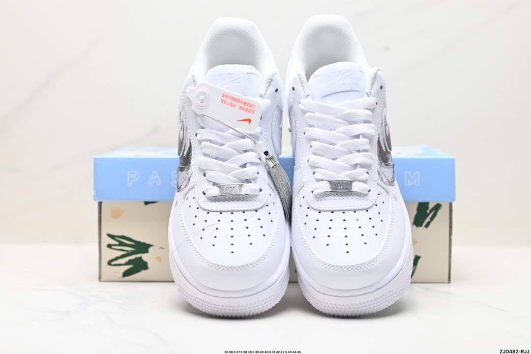 NIKE AIR FORCE 1‘07  LL6976-521