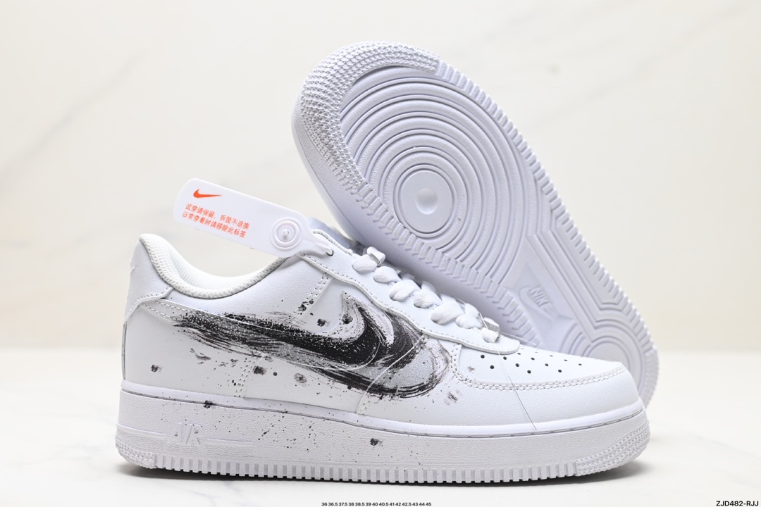 NIKE AIR FORCE 1‘07  LL6976-521