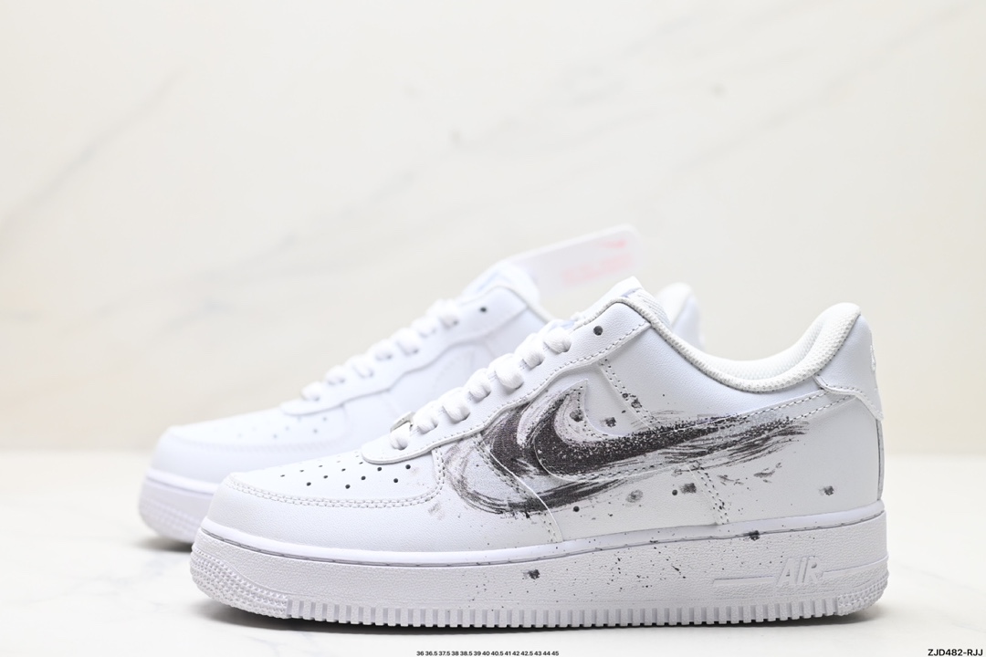 NIKE AIR FORCE 1‘07  LL6976-521