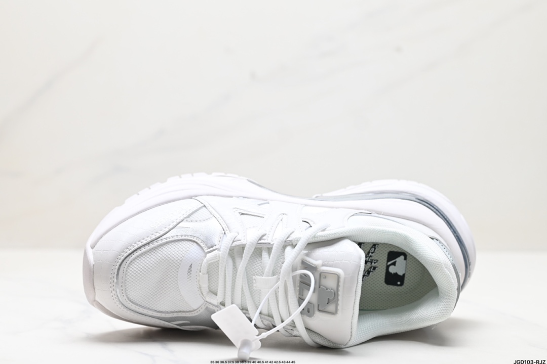 MLB New York Yankees Curve Runner 舒适百搭 防滑耐磨 低帮 流浪鞋跑步鞋  3ARNSPL4N