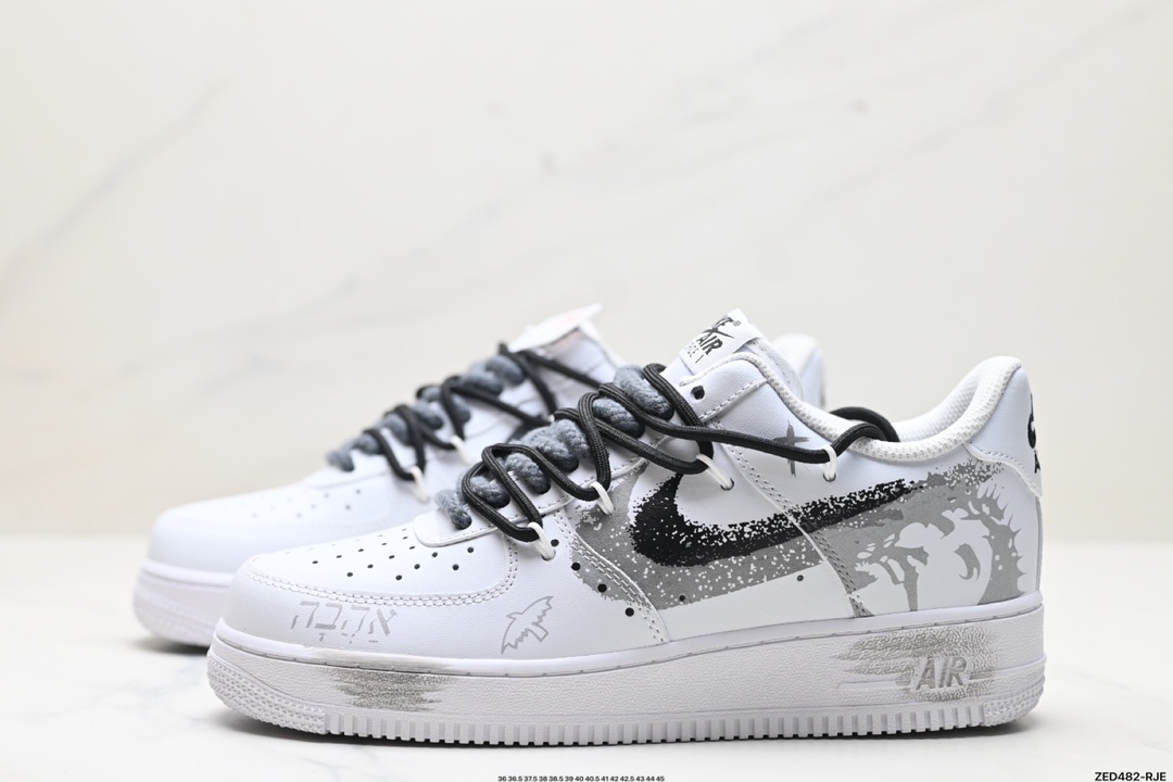 NIKE AIR FORCE 1‘07  ZH0316-031