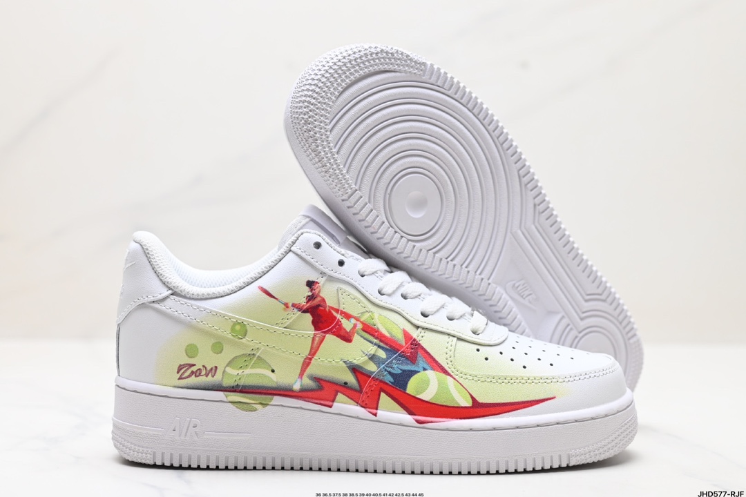 NIKE AIR FORCE 1‘07 FN6335-101